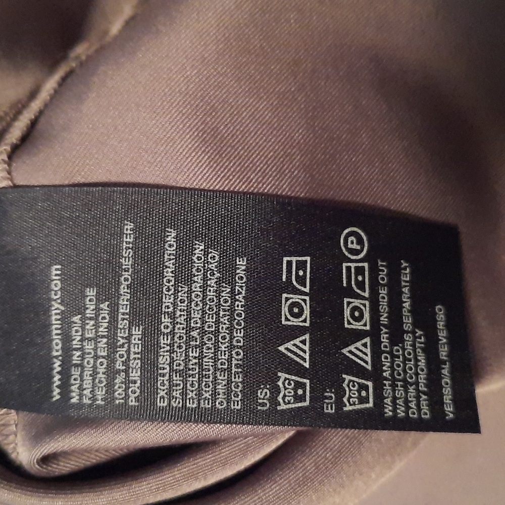 Tommy Hilfiger sleeveless ruffle blouse - Picture 5 of 5